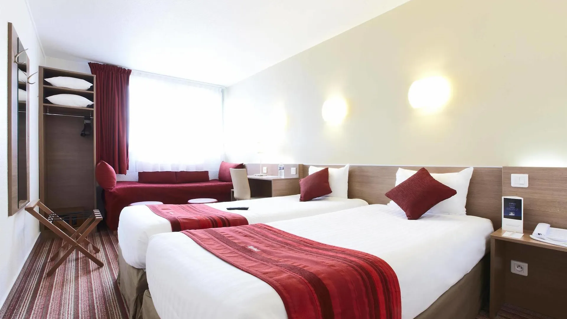 Kyriad Bercy Village Paris