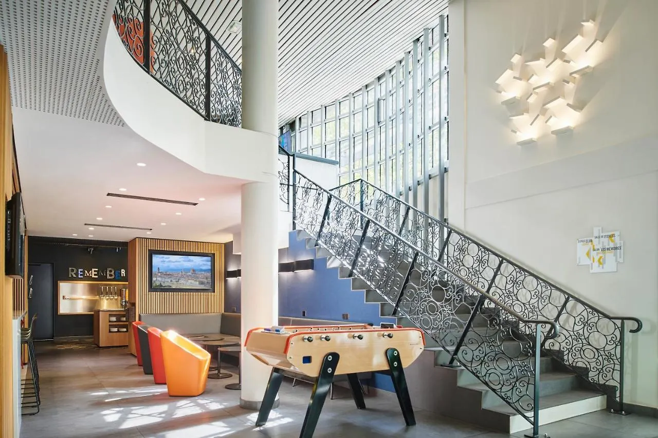 Campanile 12 - Bercy Village Hotel