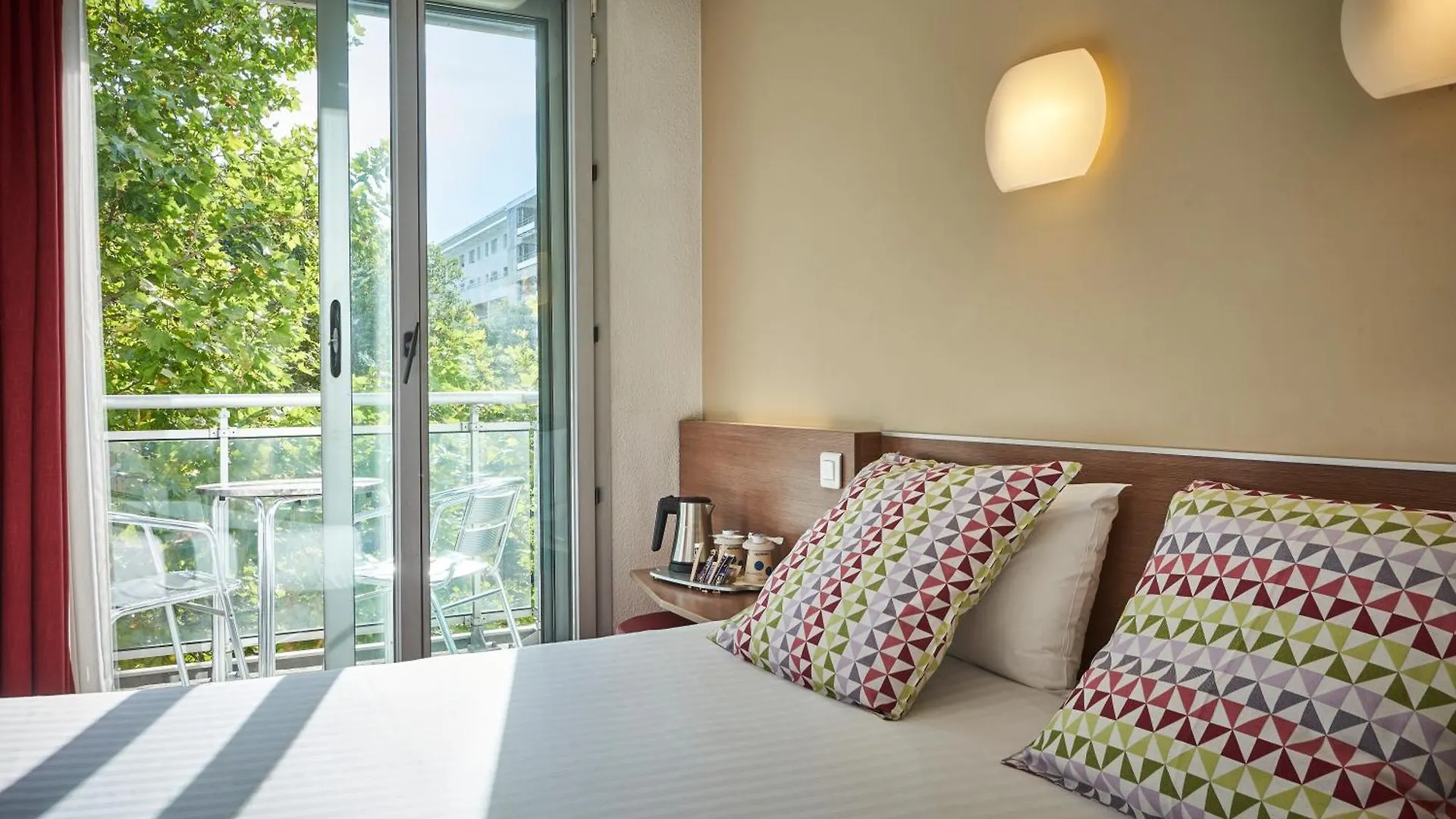 Campanile 12 - Bercy Village Hotel Paris