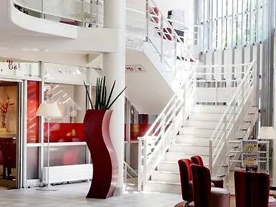 Hotel Campanile 12 - Bercy Village Paris