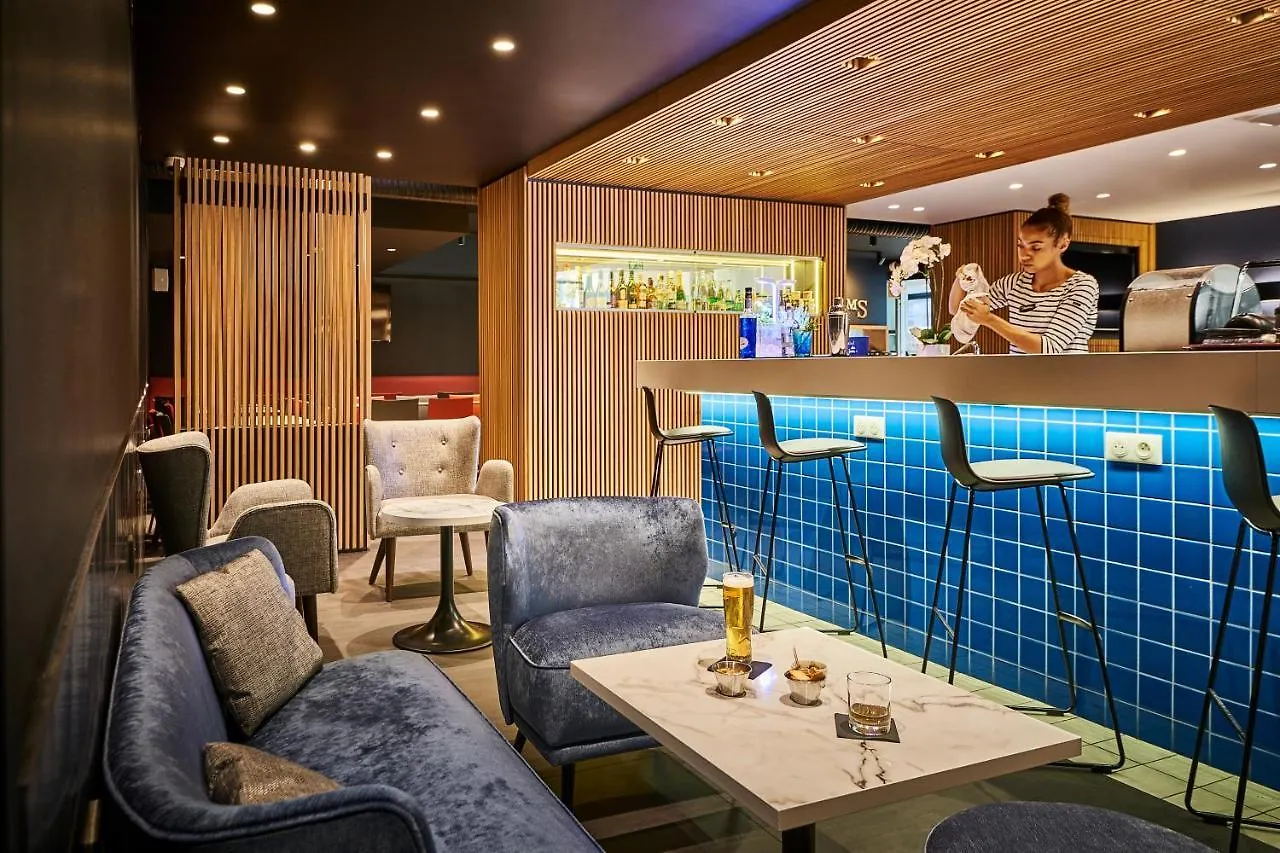 Campanile 12 - Bercy Village Hotel